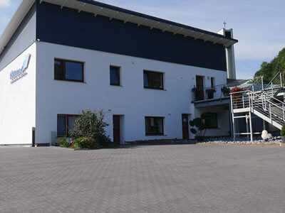 titotec Firmengebäude Ansicht 1