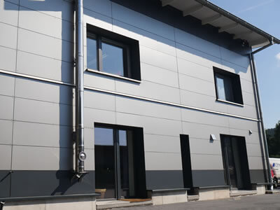 titotec Firmengebäude Ansicht 2